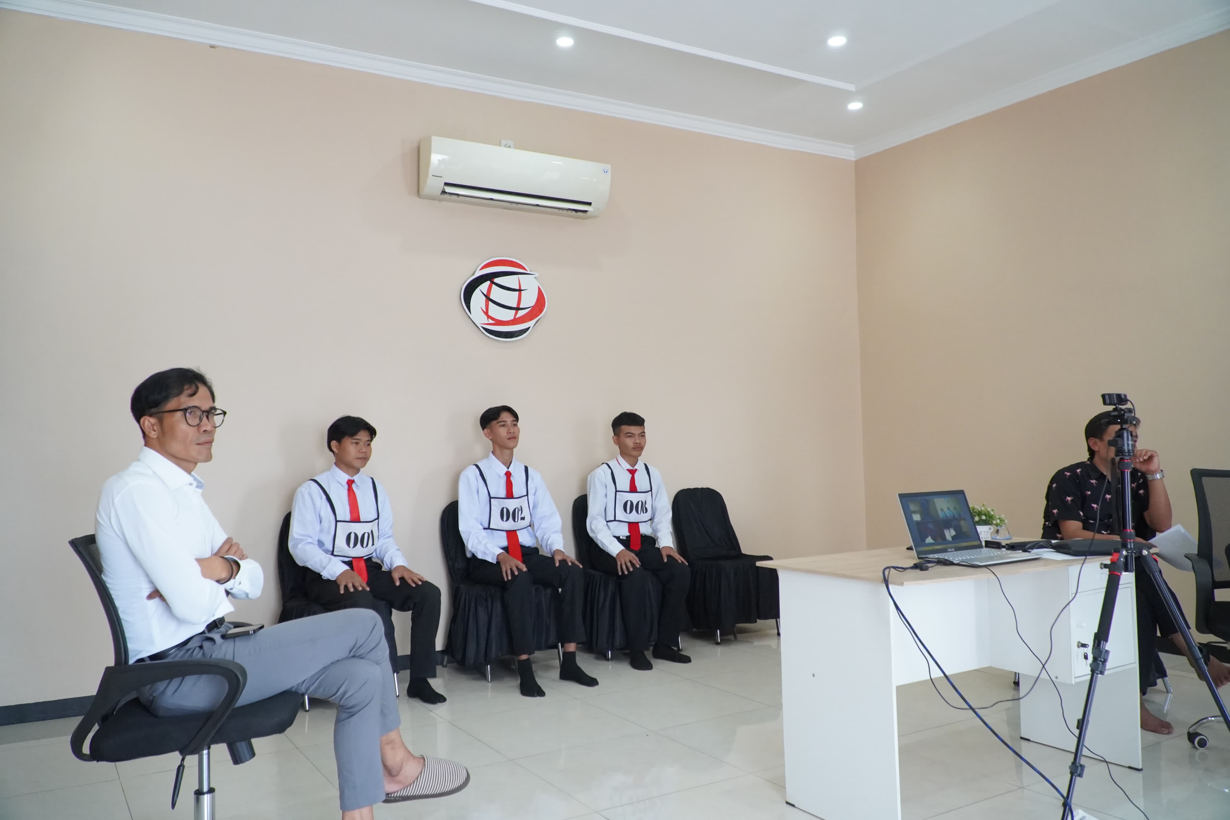 Virtual Company Interviews