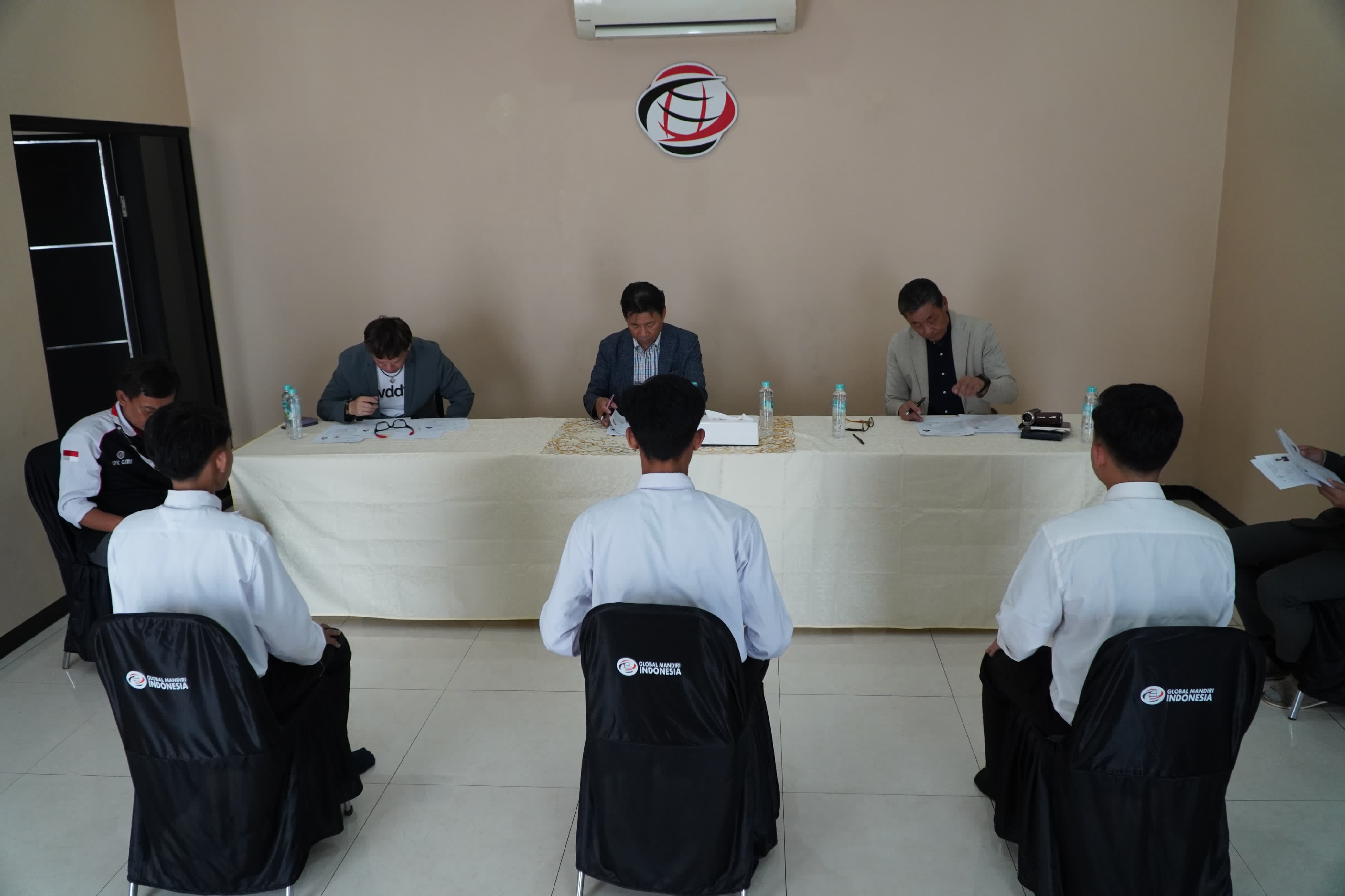 Job Interview & Screening